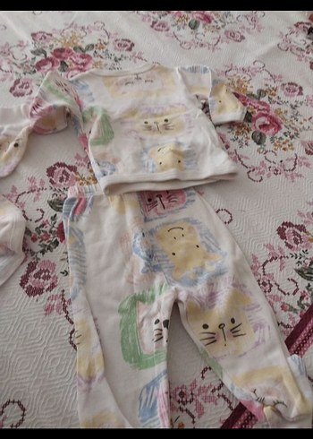 Bebek Kız Baskılı Dantelli 4'lü Takım - Görsel 6