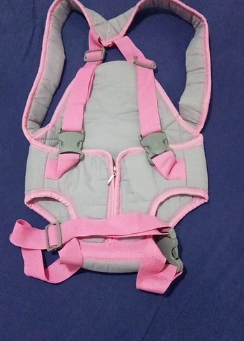 Gri ve Pembe Bebek Taşıyıcı - Görsel 2