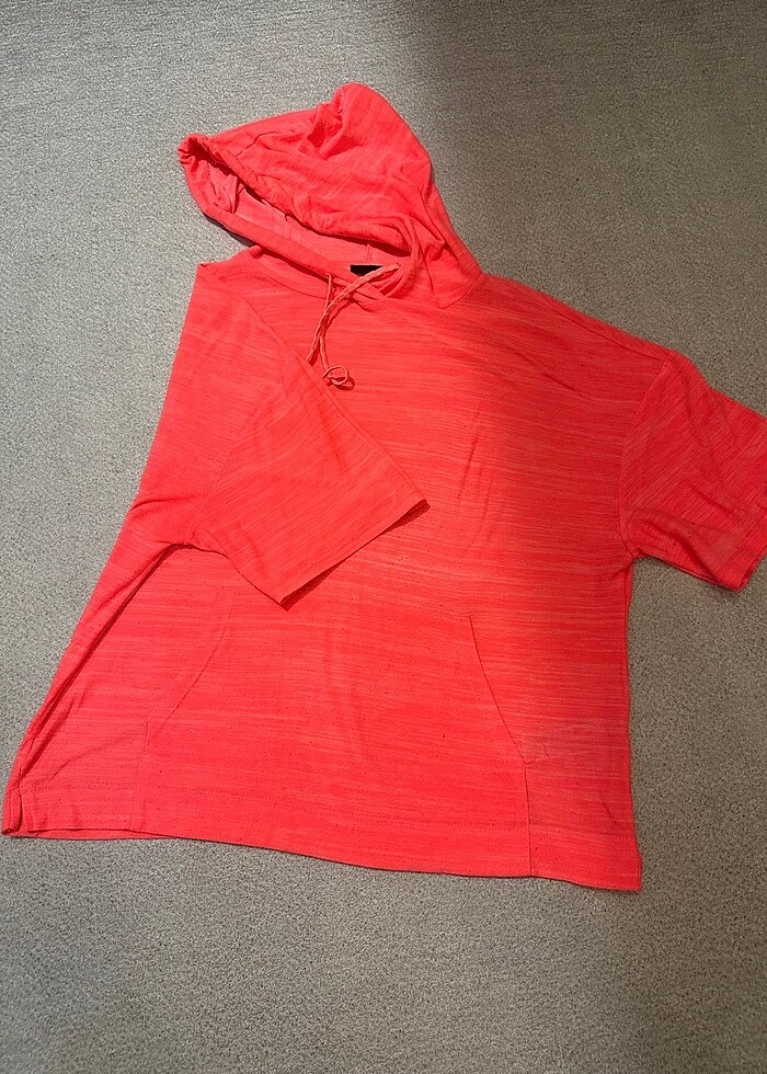 Kadın kapişonlu tişört - Görsel 3