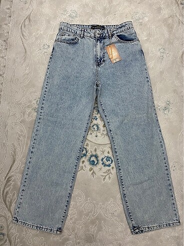 Zara model boru paça jean