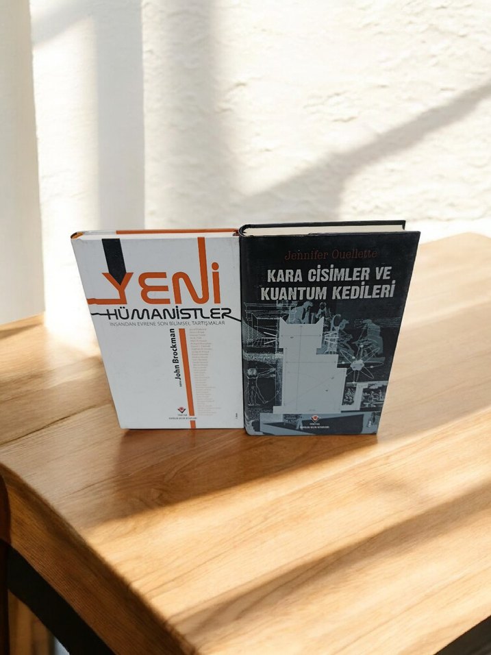 Yeni Humanistler & Kara Cisimler ve Kuantum Kedileri Kitapları - Görsel 5