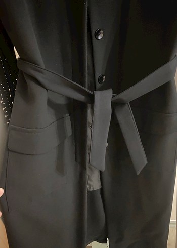 Uzun Siyah Kadın Kemerli Kaban - Görsel 4