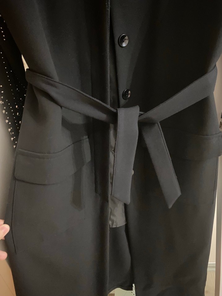 Uzun Siyah Kadın Kemerli Kaban - Görsel 4