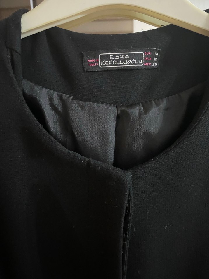 Uzun Siyah Kadın Kemerli Kaban - Görsel 3