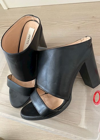 Siyah İpekyol Kadın Topuklu Sandalet - Görsel 2