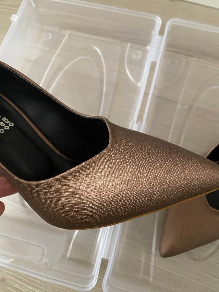 Bertocci Bej Parlak Stiletto Topuklu Kadın Ayakkabı - Görsel 3