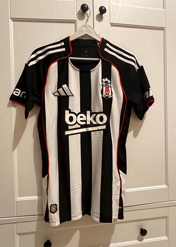 Beşiktaş Adidas Siyah Beyaz Cizgili Besiktas Forma