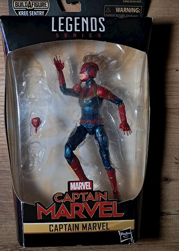 Marvel Legends Captain Marvel Aksiyon Figürü