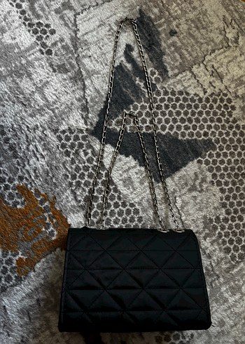 Zincir Detaylı Siyah Kadın Çanta - Görsel 3