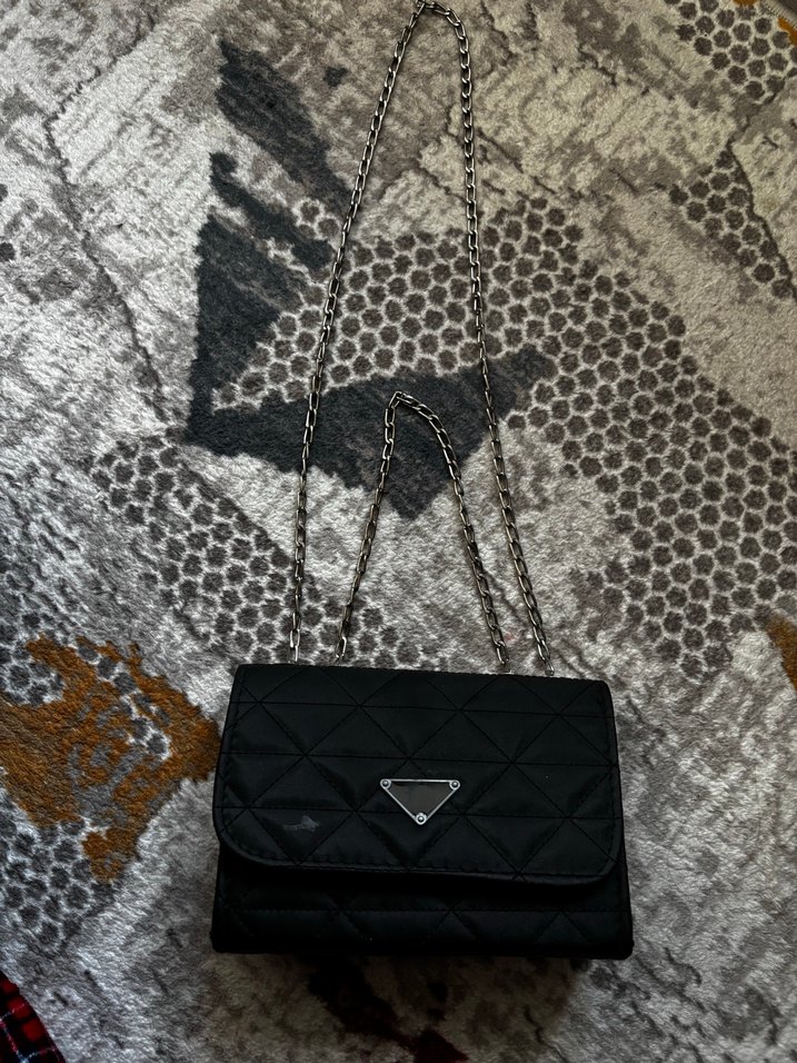 Zincir Detaylı Siyah Kadın Çanta - Görsel 2