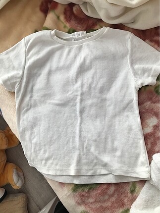 Beyaz tshirt