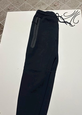 NİKE TECH - Görsel 2