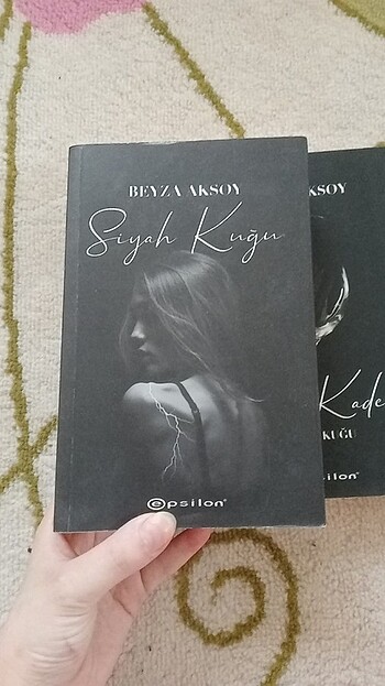 Siyah kuğu 1.2