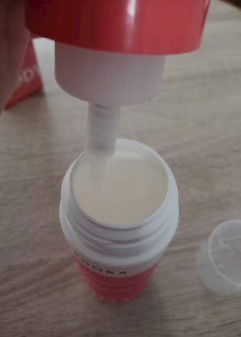 Sephora Vücut Sıkılaştırıcı ve Nemlendirici Köpük - Görsel 4