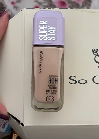 Maybelline Maybelline Super Stay Mat Sıvı Fondöten 098 Beige