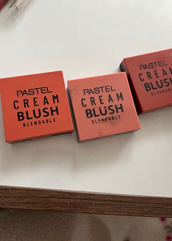  Beden Renk Pastel Krem Alliklar