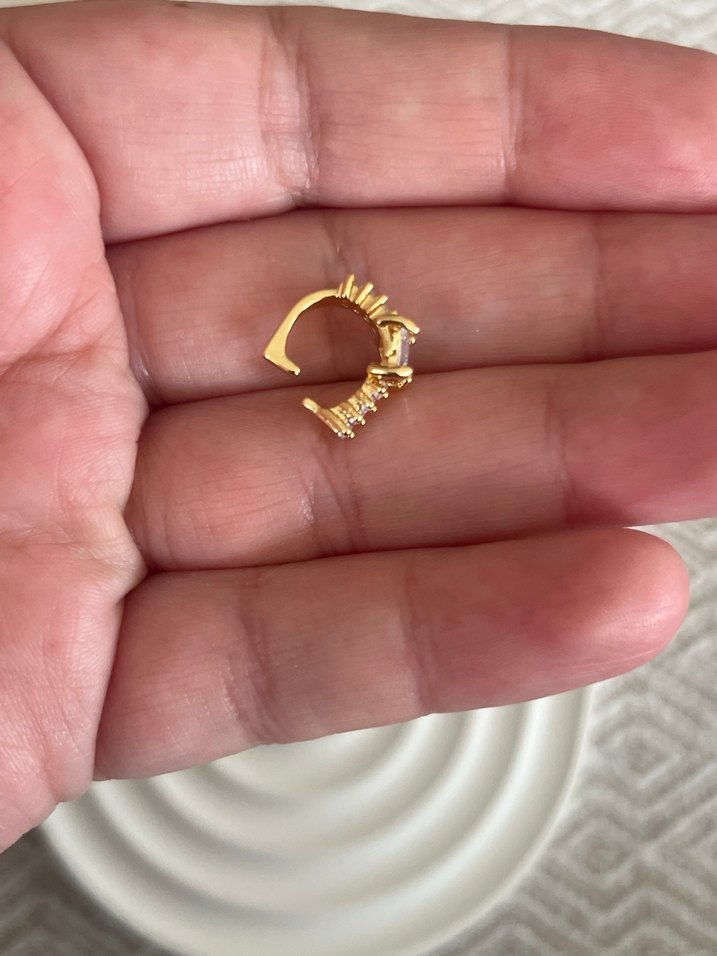 Altın Renkli Parlak Kadın Ear cuff - Görsel 2