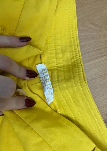 Sarı Düğmeli Kadın Kumaş Pantolon - Görsel 2