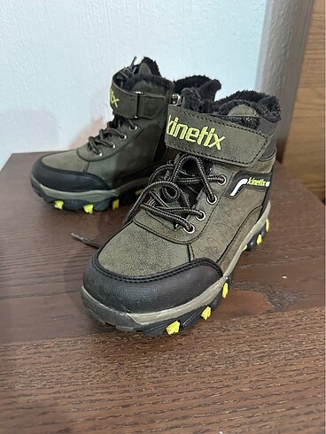 Kinetix bot 32