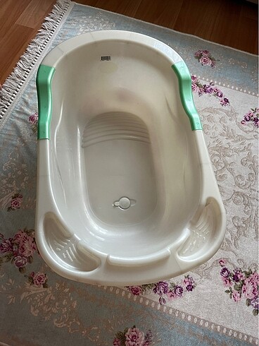 Cocuk banyo kuvetı