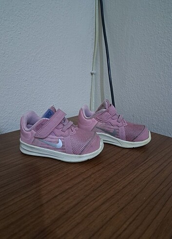 21 Beden Nike kız bebek spor ayakkabı
