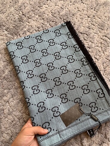 Gucci Gucci kaşmir ipek şal