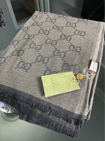 Gucci yün ipek şal