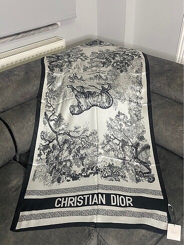 Dior Christian Dior vual ipek şal