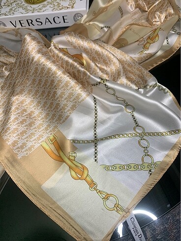 Dior vual ipek şal