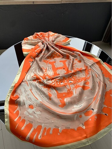 Hermes Hermes vual ipek şal