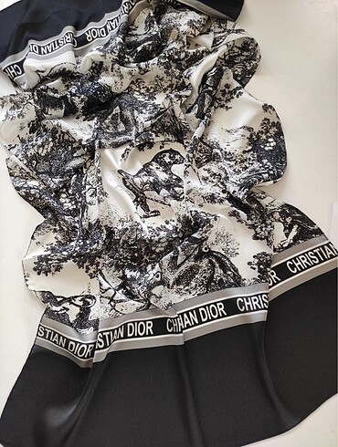 Dior Christian Dior saf ipek çift taraflı şal
