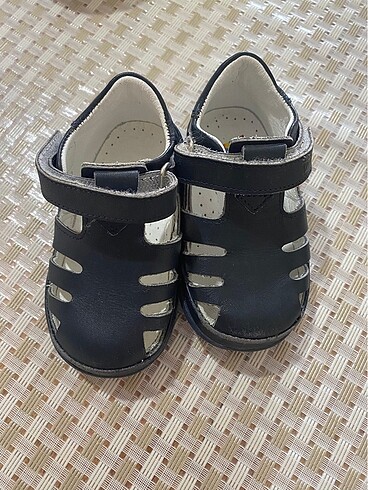 19 Beden Vicco yazlık sandalet bebek gibi