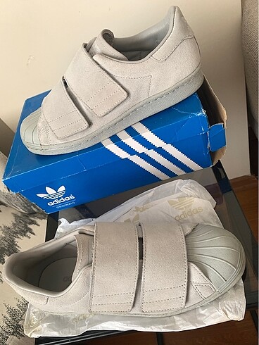 38,5 Beden Adidas Spor Ayakkabı