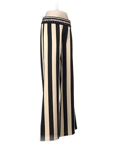 Diğer PreLoved Kumaş Pantolon %70 İndirimli.