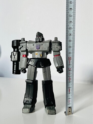 Beden Renk MEGATRON - Transformers Animasyon Figürü
