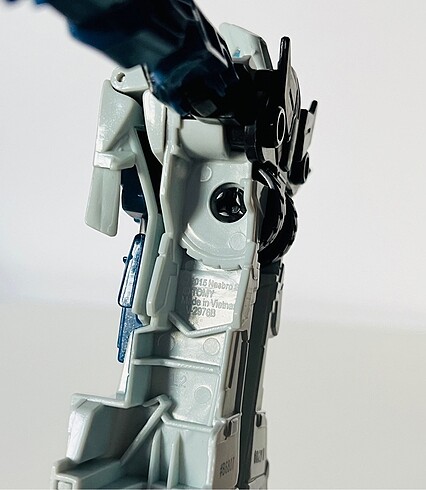 Beden Renk SIDESWIPE | Robots in Disguise Animasyon Figürü