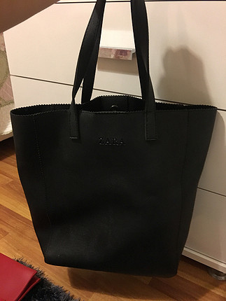Çok kullanışlı tertemiz çanta Zara?nın 2017 kış koleksiyonu 