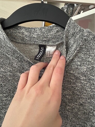 H&M Hm uzun kol bluz