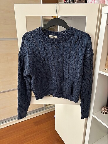 H&M Crop yansımalı kazak
