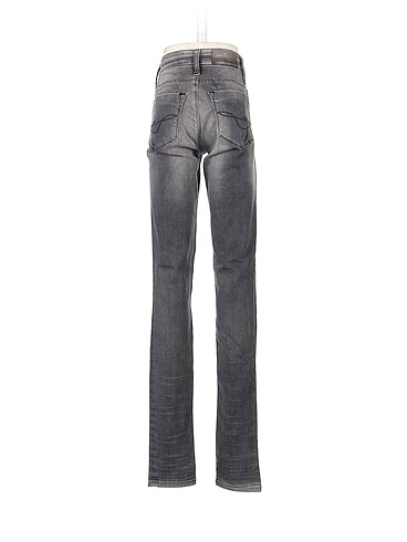 27 Beden PreLoved Skinny %70 İndirimli.