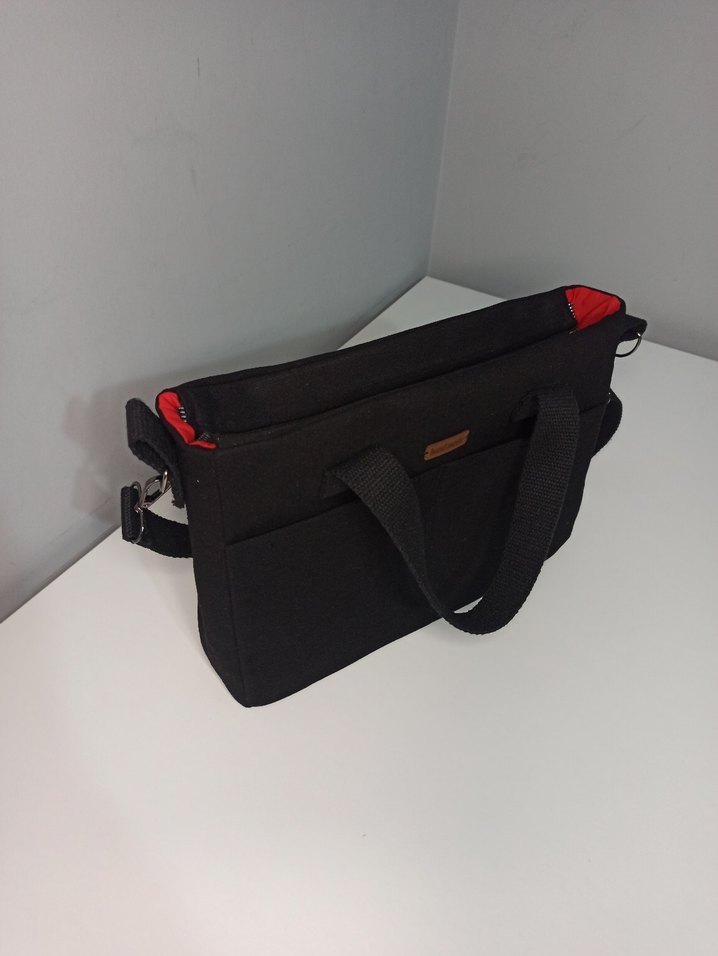 Siyah Fermuarlı Kadın Çantası - Görsel 5