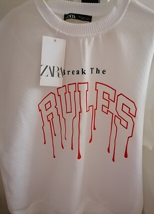 Zara sweat