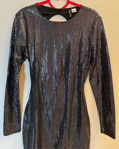 m Beden H&M elbise