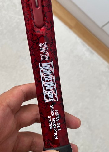 Beden Wilson Kırmızı Tenis Raketi ve Kılıfı