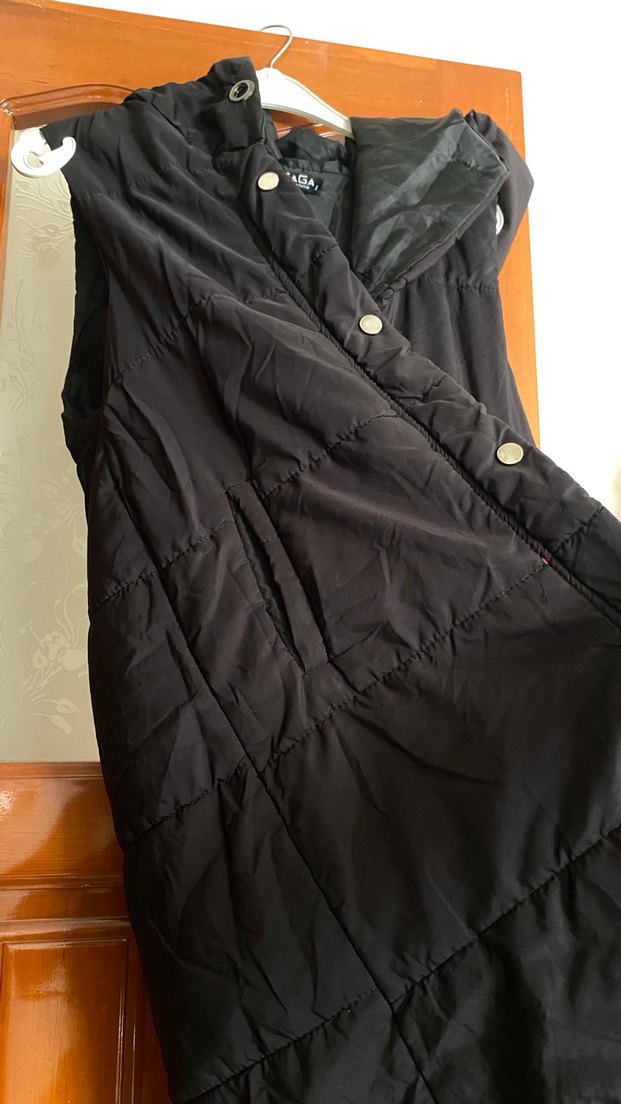 Düğmeli Siyah Midi Kadın Yelek - Görsel 2