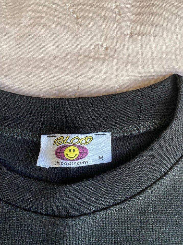 GODS FAVORITE YAZILI CROP - Görsel 2