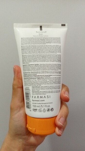 Farmasi Farmasi 50 faktör güneş kremi