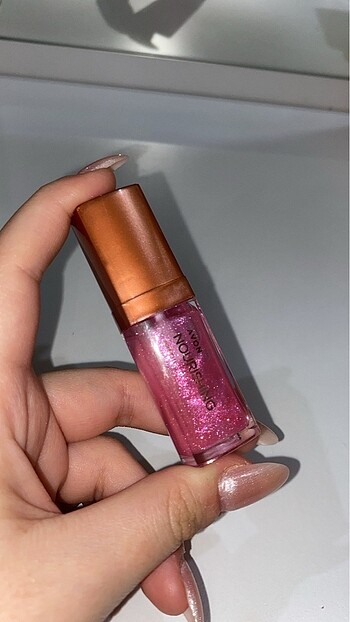 Avon dudak yağı