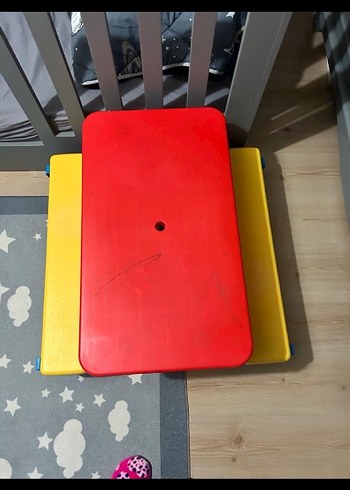 Çok Renkli Çocuk Sandalyesi ve Masası - Görsel 2