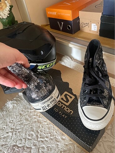 36,5 Beden çeşitli Renk Converse ayakkabı